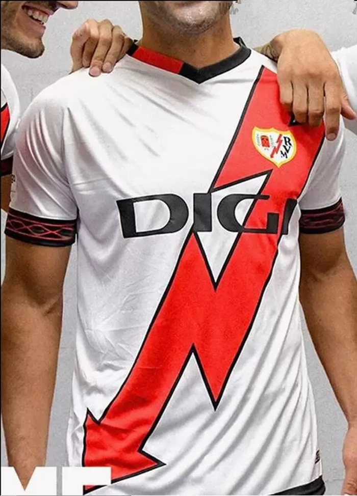 

22 23 Rayo Vallecano Soccer Jersey FALCAO 2022 2023 Catena Isi oscar Trejo NTEKA bebe Unai Lopez Alvaro Pathe Ciss Sanchez camiseta Home Men Kids Kit Football Shirts