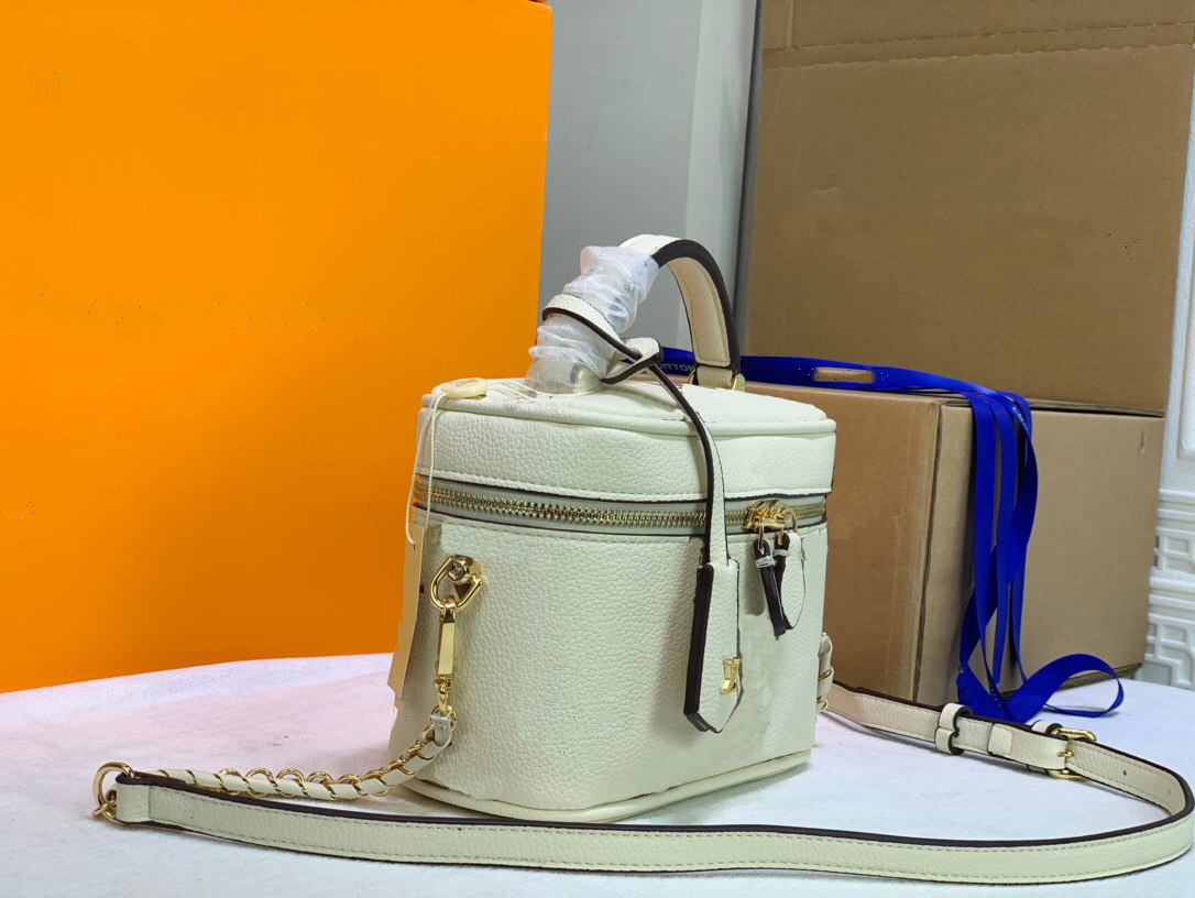 

Designer Handbag Flowers Letters Wristlet Round Cakes Banquet Totes Shoulder Bags Genuine Leather Women Clutch Messenger Bag Crossbody Purse#45599, 45599#black large embossing