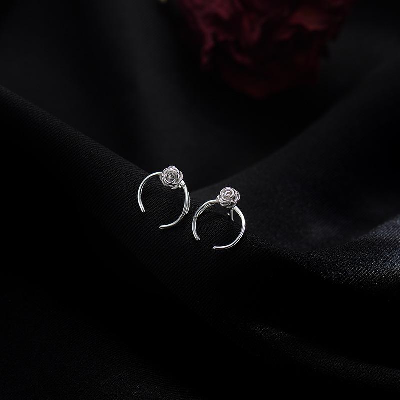

Clip-on & Screw Back French Rose Flower Ear Clip Women Without Pierced Ears 2022 Trendy Personality High-end Earrings EarringsClip-on