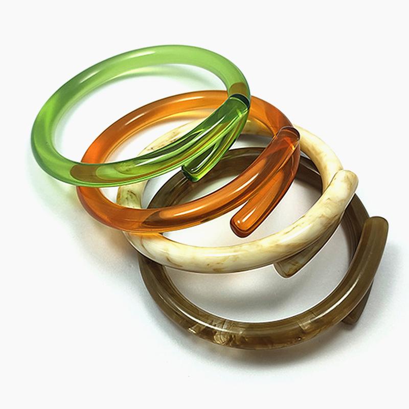 

Bangle 1PC Personalized Open Interleave Resin Women Irregular Adjustable Green Acrylic Pattern Bracelet Wholesale BulkBangle