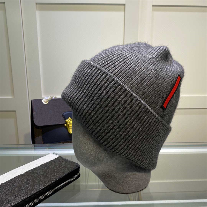 

Luxury Designer Knitted Caps For Men And Women Bonnet Brand Letters Winter Casual Solid Beanie Adult Cover Head Hat Beanie 5 Colors, Blue