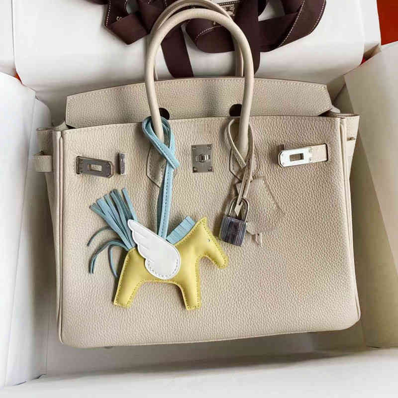 

Genuine Leather Birkinss Herms Bagsh Pegasus Pendant Leather Hand Stitched Rodeo Sheep Skin Angel Pony Is Suitable for Pendant, Yellow