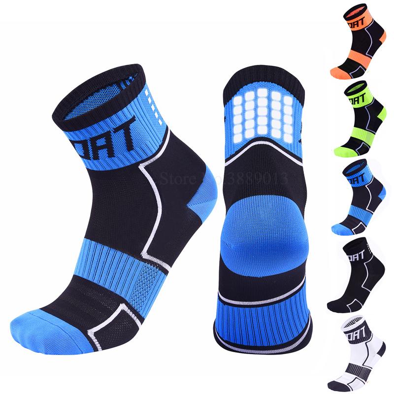 

Sports Socks Professional Reflective Cycling Men Breathable Outdoor Basketball Wicking Bike Running Women, Black