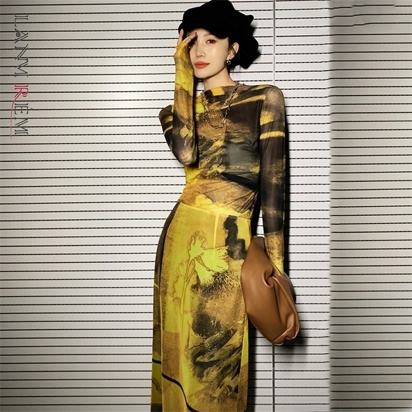 

LANMREM Slim Elastic Round Neck Shirt Printed Vintage For Women Long Sleeve Spring Summer Fashion Top 2D1318 220402, Yellow print skirt