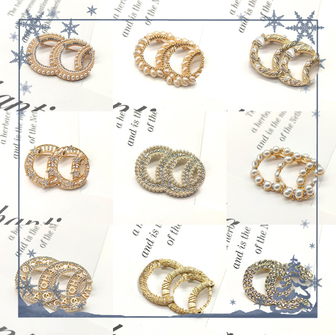 

20style Luxury Women Designer Brand Letter Brooches 18K Gold Plated Letters Pins Inlay Crystal Rhinestone Jewelry Brooch Pearl Pin Wedding Accessorie