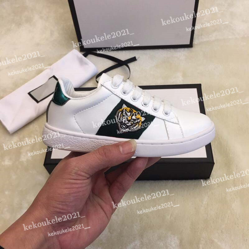 

Classic White Shoes for Children Girls Boys Casual Shoes Fashion Leather Sneakers Embroidery Stripes Shoe Walking Sports Trainers Sneaker Top Quality