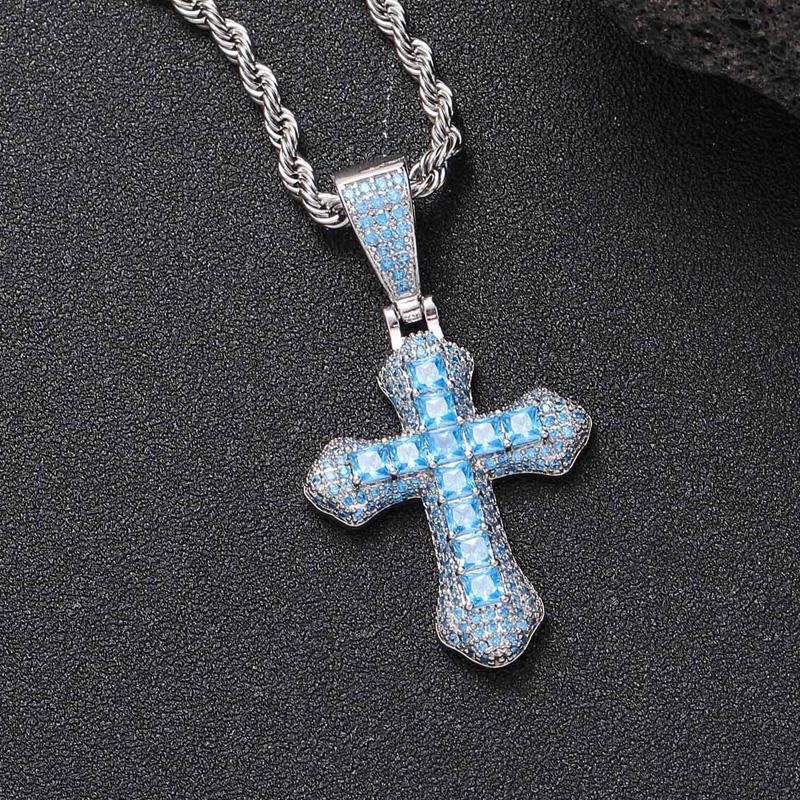 

Pendant Necklaces Hip Hop Fashion Blue Zircon Cross Men's Transit Amulet Heavy Industry Diamond Studded Sweater Chain Jewelry NecklacesP