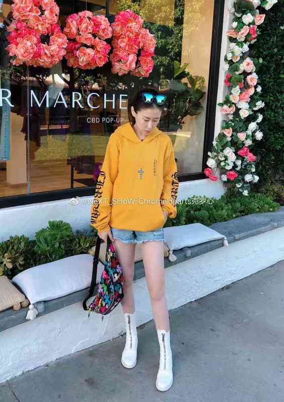 

banner letter arm Pullover Hoodie, Yellow