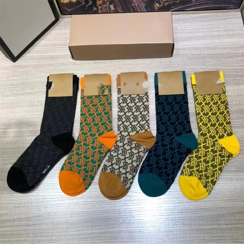 2022 Designer Mens Womens Socks Five Pair Luxe Sports Winter Mesh Letter Printed Tiger Wolf Head Sock Embroidery Cotton Man With Box AAA+++