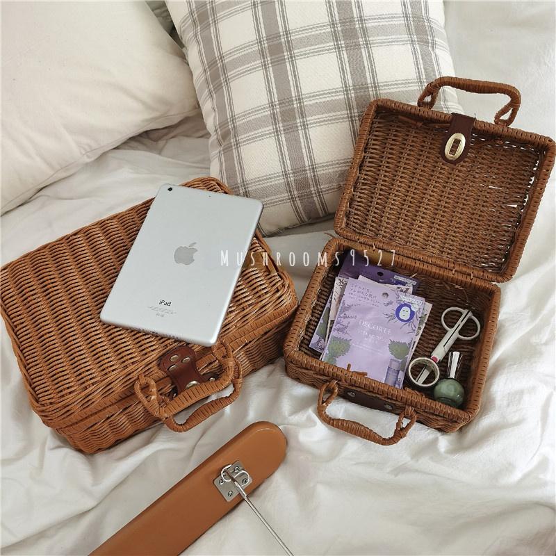 

Storage Boxes & Bins Korean Style Retro Rattan Suitcase Simple And Exquisite Room Debris Box Picnic Shooting Props Home Decoration, Small 22x17x10cm