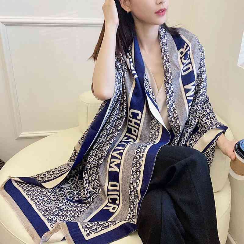 7TMX Autumn and winter new d letter double-sided color matching printed scarf women's long imitation cashmere tassel short beard thickened