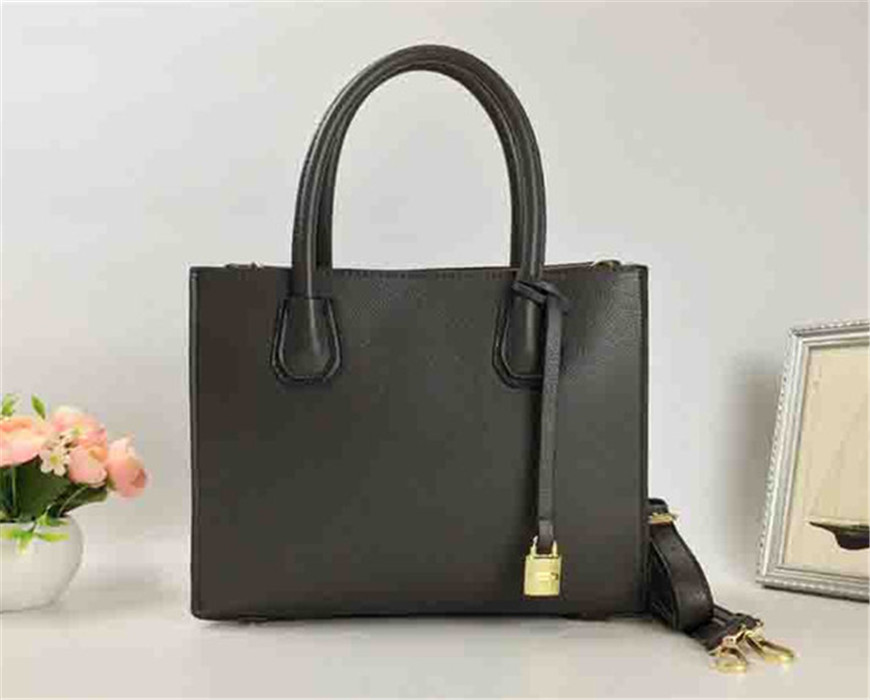 

2022Luxury designer 3A fashion high-quality brown shopping bag hot-selling classic brand leather large-capacity handbag 228