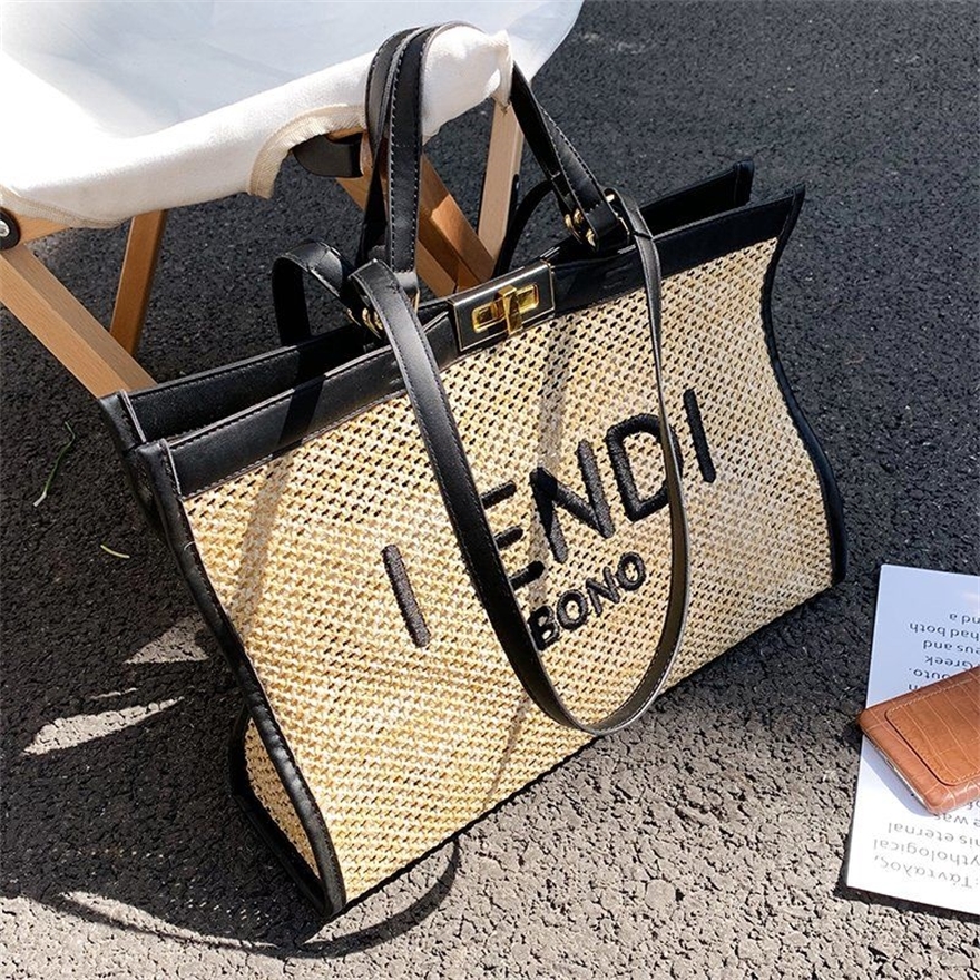 

Designer Purses Autumn and winter straw large capacity female new fashion shopping niche beach bag One Shoulder Tote Bag, Black