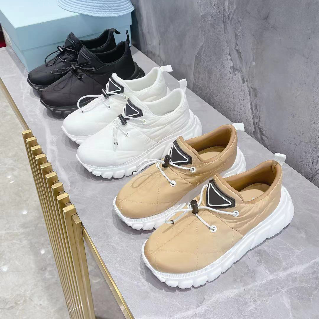 

Fashion triangle logo women shoes Sneakers low top thick sole sneaker Recycled nylon glossy leather lace-up size 35-40 With original box and label