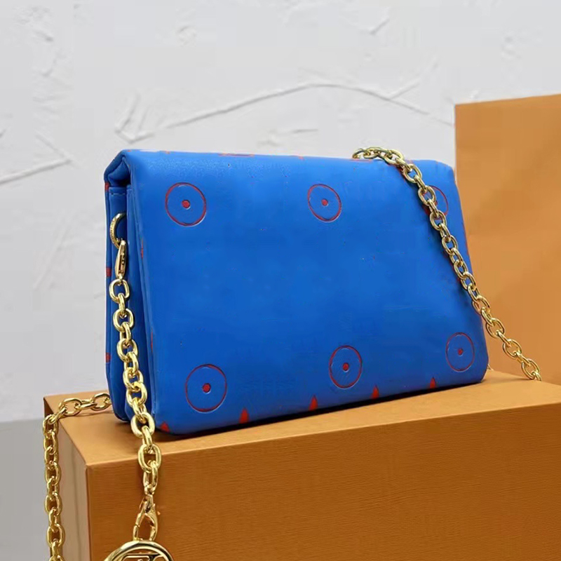 

Designer Women Coussin Pochette Messenger Bag Luxurys Designers Bags Paris Brand Embossed Leather Crossbody Handbags Lady Printed Chain Strap Shoulder Handbag, Blue