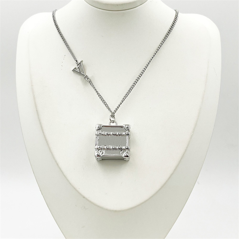 Designers Necklaces Pendant Necklace Women Men Luxury Gold Silver Trunk Locket Design Fashion Jewelry Party Gifts 04295YB-image-763105911