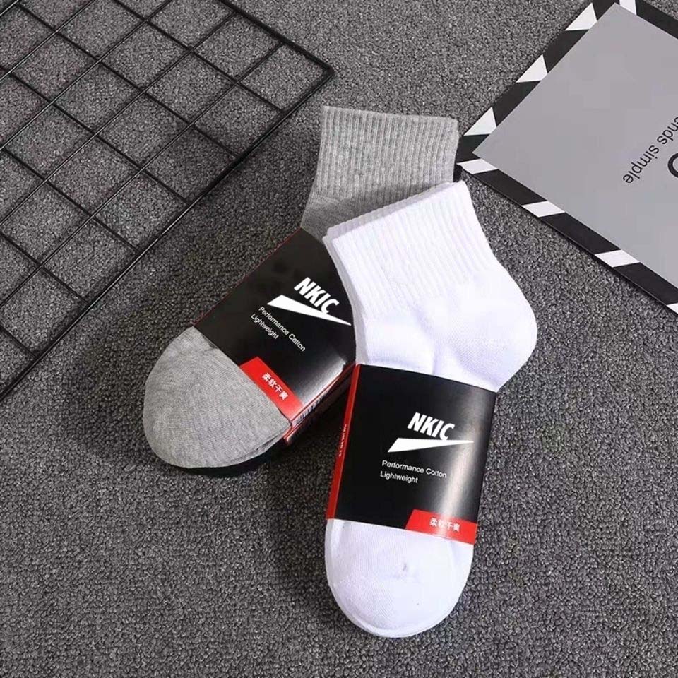 

Unisex Professional Outdoor Sport Cycling Socks Brand Basketball Football Soccer Running Trekking Cotton White Black Socks Men Women