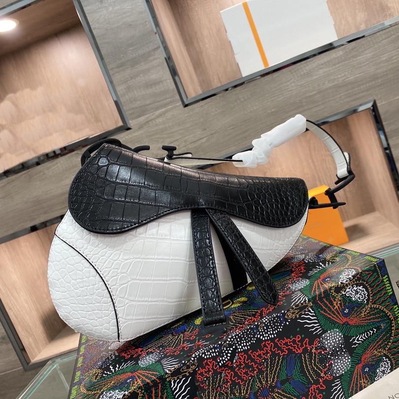 

5A-High Quality Utility Crossbody Large Shopping Designer Bag Women Shoulder Bags Letter Versatile Cover Soft Flap Fashion Handbagstore888 Quilted Portafoglio, No bag