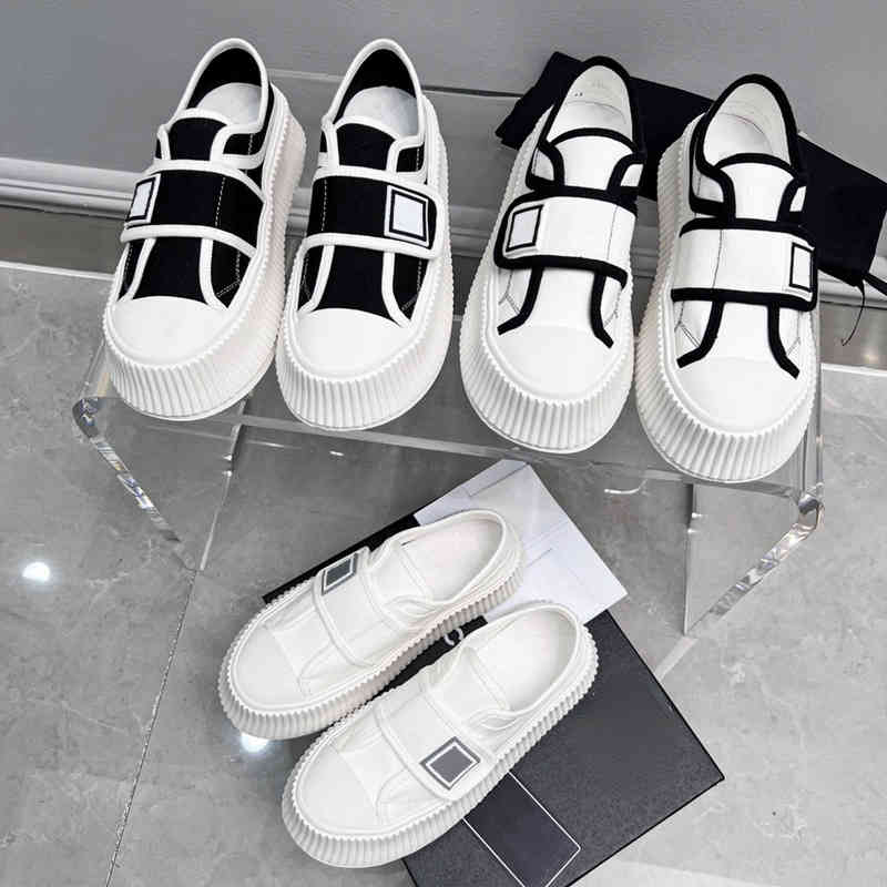 

Brand C 2022 new inner heightening casual color matching biscuit shoes