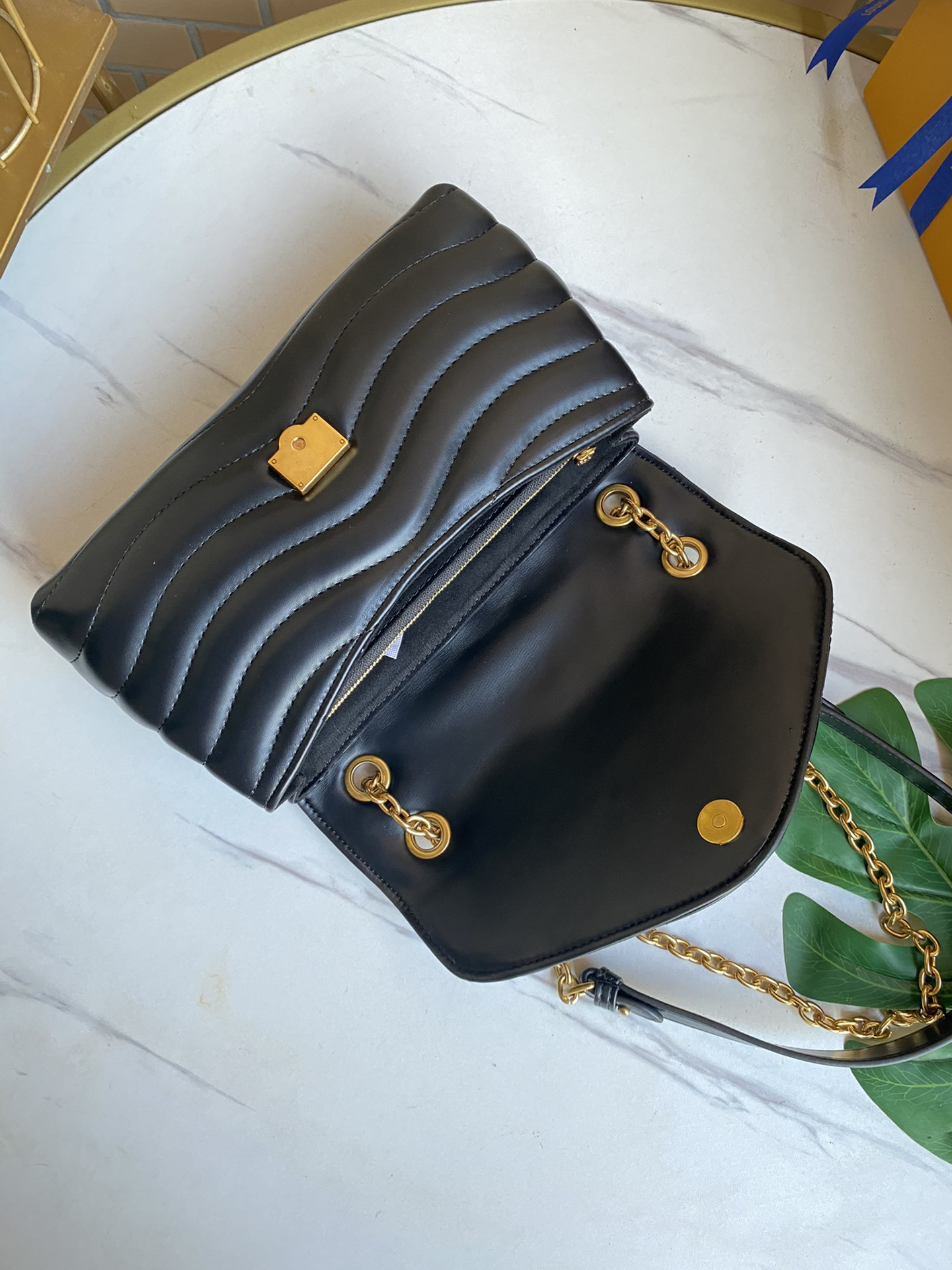 

High Quality New Wave Chain Bag Fashion Women Designer Shoulder Bags Genuine Leather Black Cross Body Purse Xbody White Quilted Handbag for Ladies Crossbody Totes