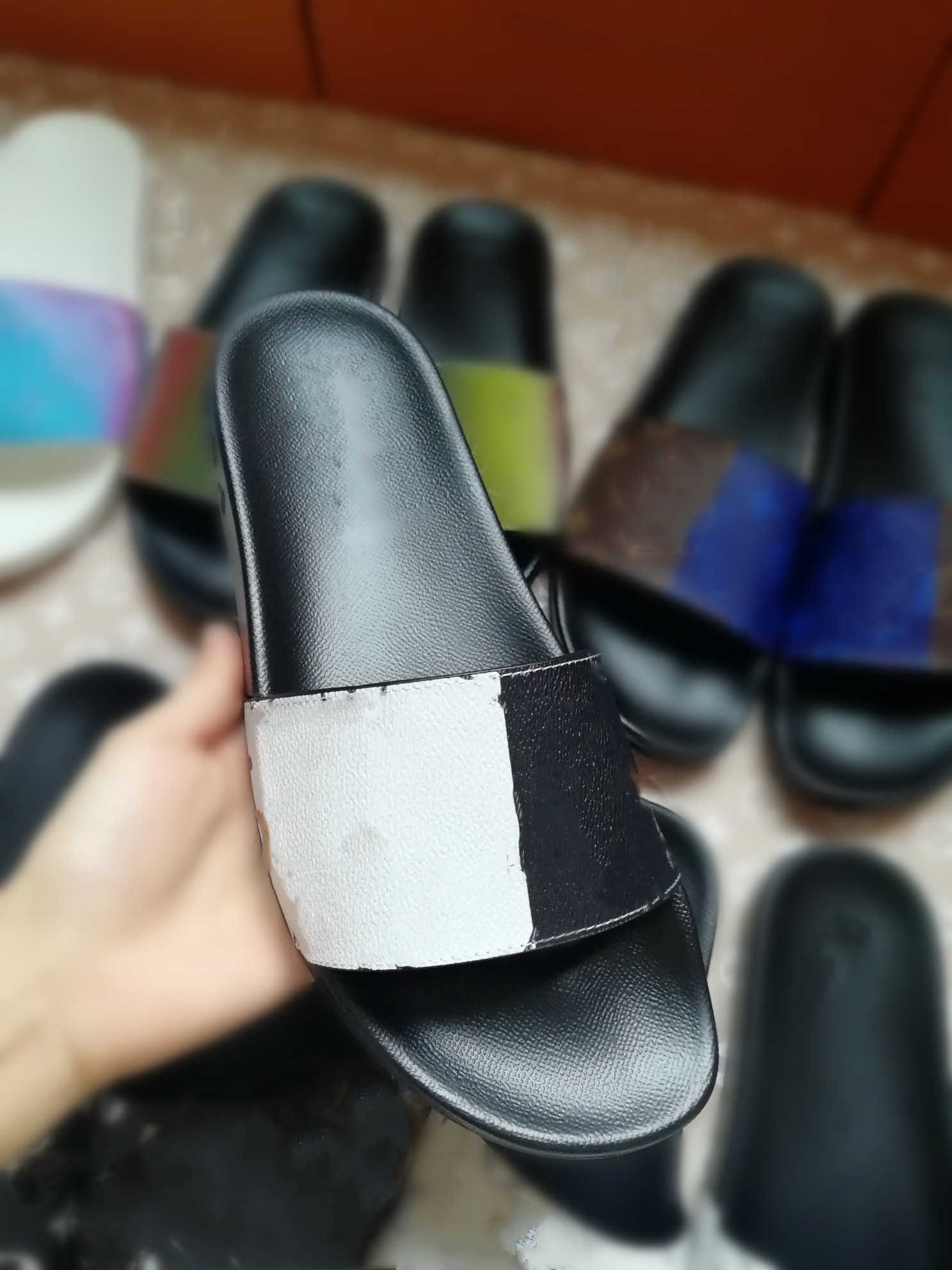 

Luxury Designer beach colorful Slides Woman embossed Slipper Wholesale Price high quaitly sandal Flat Scuffs beach Web Shoes Original Box Dustbag card size 35-47