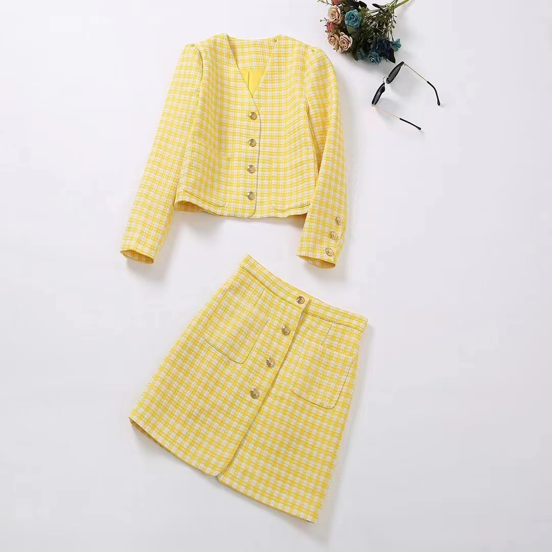 

European and American women's clothing winter 2022 new Long-sleeved v-neck plaid coat Button skirt fashion Tweed suit, Yellow