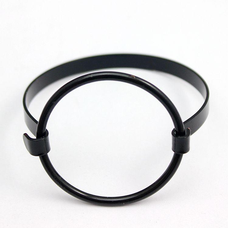 

Bangle The 2022 Exaggerated Fashion Show Smooth Round O Glyph Ladies Bracelets