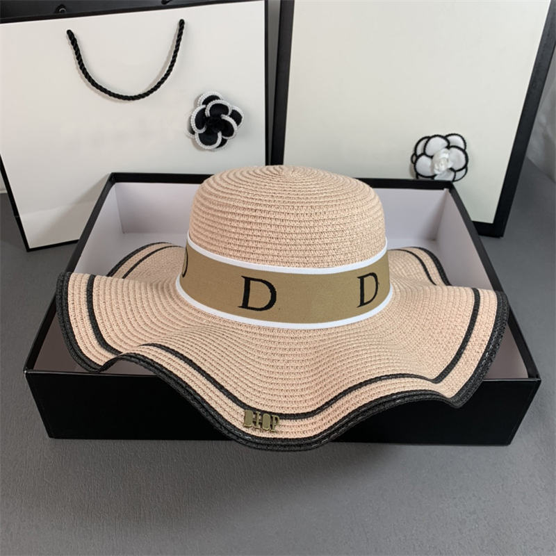 

Designer Straw Hat Women Big Brim Hats Lotus Leaf Dome Design Fashion Seaside Capst High Quality Adjustable Baseball Cap Bucket Hat, Box