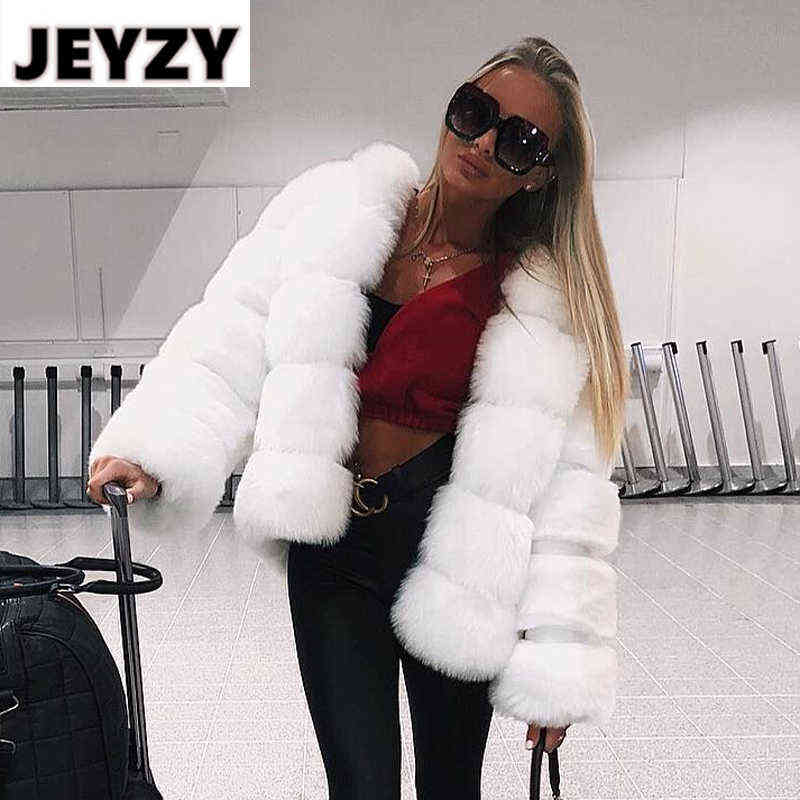

Trendy Faux Fur Coat Women 2019 Winter New Overcoats Thicken Warm Fur Jackets Coats Girls Luxury Outerwear Plus Size XXXL T220810, White fox fur coat