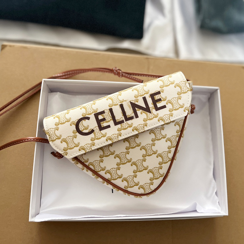 

Top fashion men's and women's TRIOMPHE triangle bag personality designer heart-shaped messenger bag 18CM 107, Customize