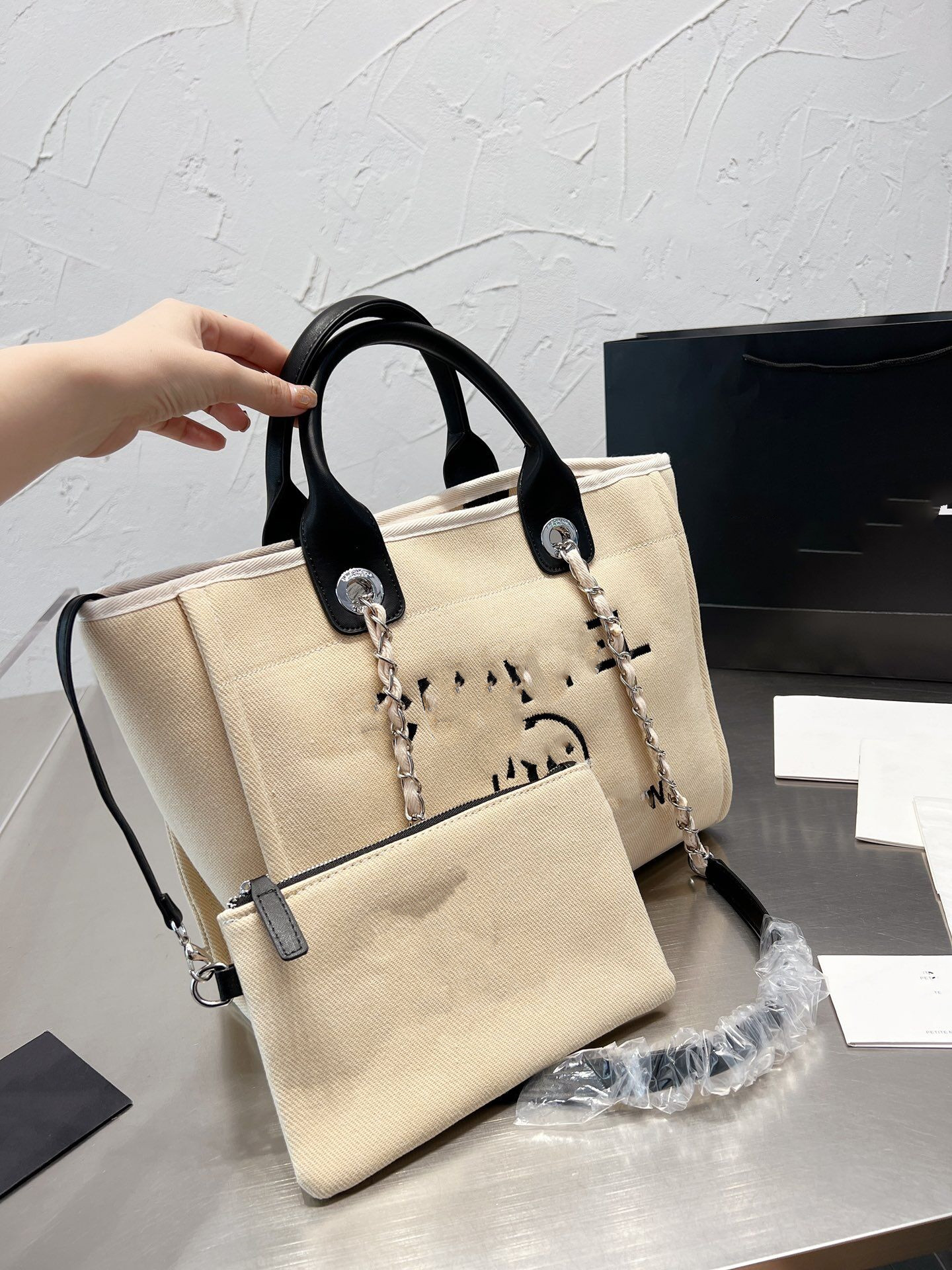 Alphabet designer luxury tote bag 5A high-end quality fashion one-shoulder cross-shoulder cross-body banquet coin purse