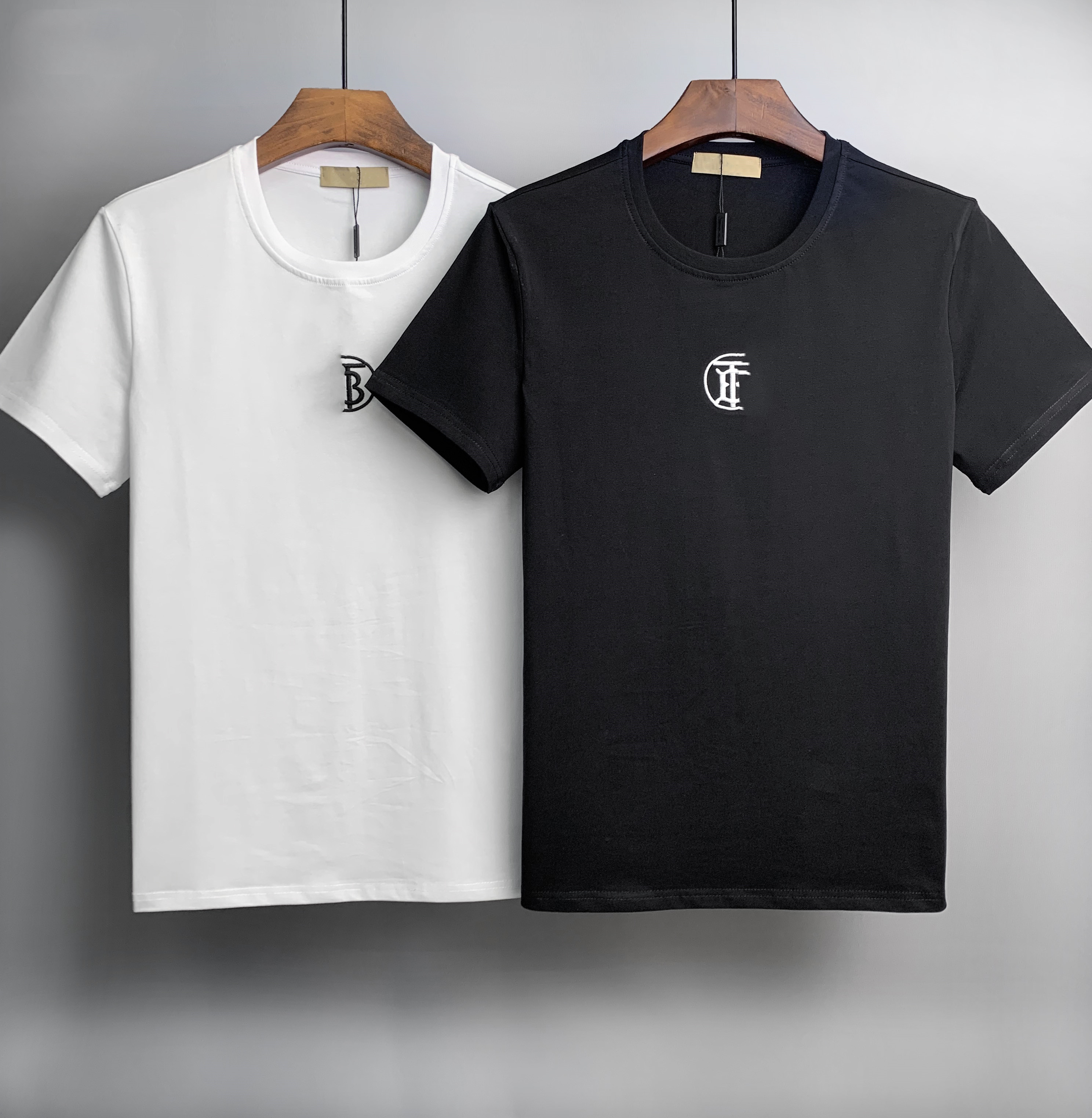 

2022 Summer Mens Designer T Shirt Casual Man Womens Tees With Letters Print Short Sleeves Top Sell Luxury Men Hip Hop clothes u11