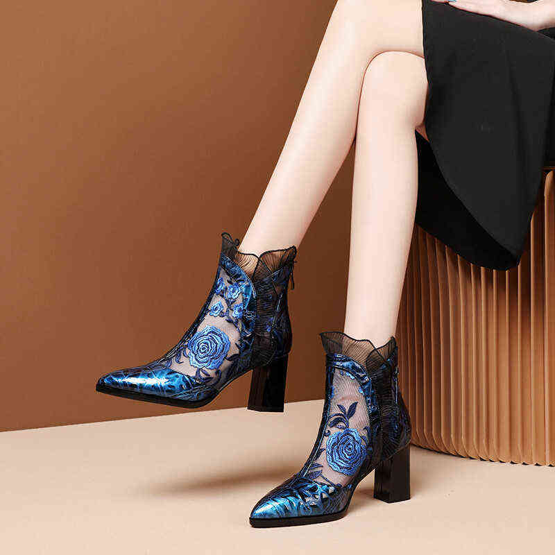

Ankle Boots Women Sandals 2022 Sexy Mesh Hollow High Heels Female Flower Embroidered Ethnic Style Fashion Boots Summer Shoes 220401, Blue