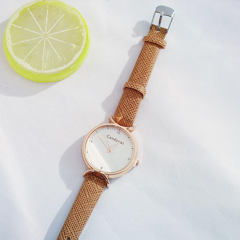 

Wristwatches 2022 Luxury Leather Band Women Quartz Watches Ladies Watch Rose Gold Waterproof Female Wristwatch Relogio Feminino