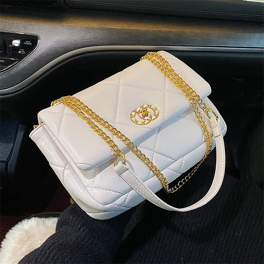 

62% OFF 2022 trendy s This year's popular women's spring new fashion versatile messenger chain small square bag, White