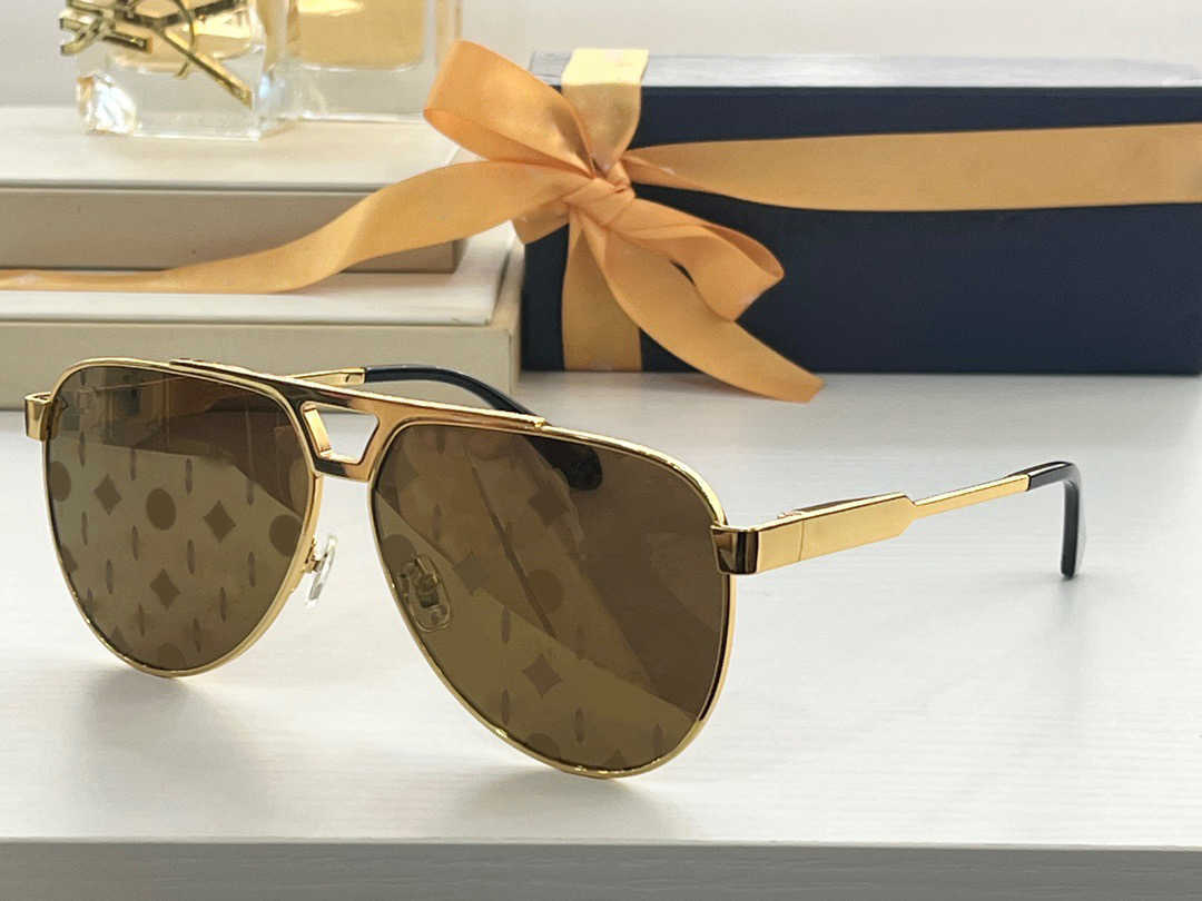 

hot selling designer sunglasses for men mens sunglasses for woman high quality Vintage fashion Attitude Shaded Pilot monogram lens shaped