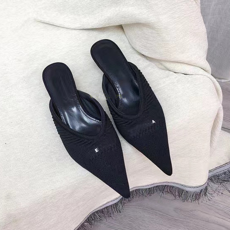 luxueuses pantoufles pointues à talons hauts de style parisien au printemps noir bouche peu profonde lettre tricotée petites sandales pour femmes