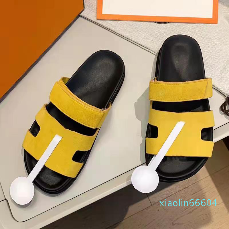 

Fashion-Women Designers Flat Slides slippers Sandals Foam Runner Platform Genuine Leather shoes Sandal Beach Novelty Scuffs shoe mules Women, Black cashmere