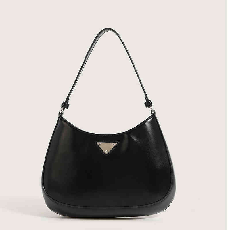 Armpit half moon bag female summer minority 2022 new fashion design temperament versatile hand magic stick Purse Outlet-image-771513692