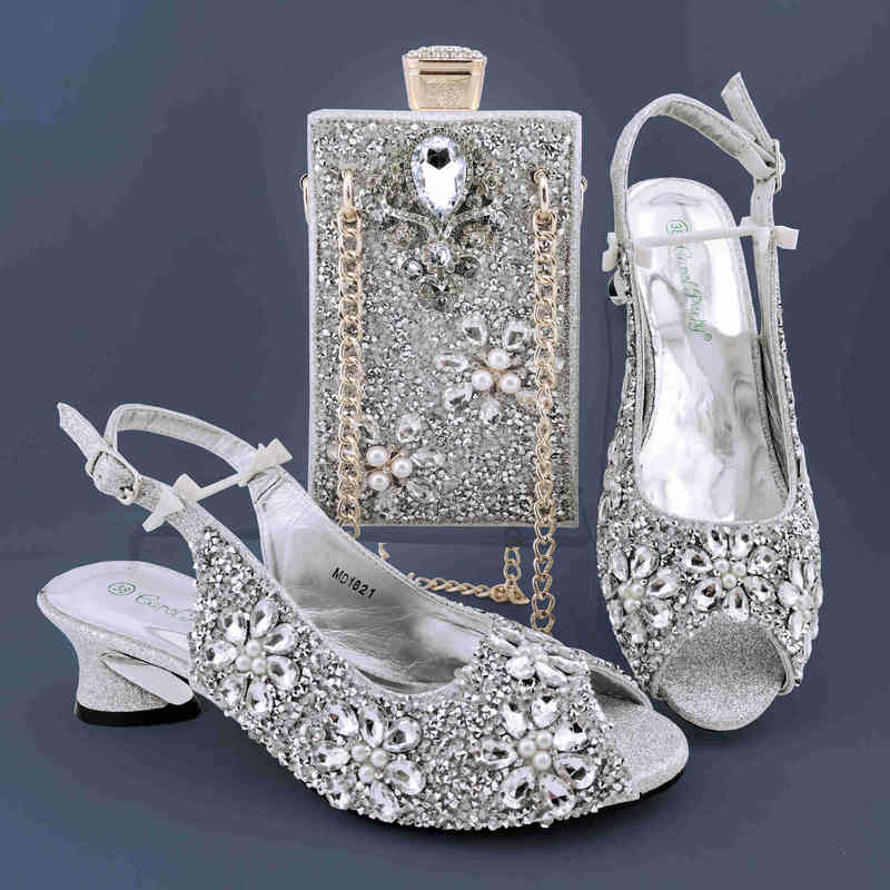

Shoulder Bags Silver African Women Shoes and Italian Design Full Diamond Ladies Bag Mid Heel Comfortable Work 220630, Peach
