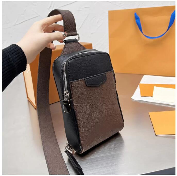 

Unisex Chest Bag Designer Leather Sling Shoulder Bags Backpack Fashion Classic Pattern Crossbody Small Causal Daypack for Women Men Outdoors Hiking Cycling Travel
