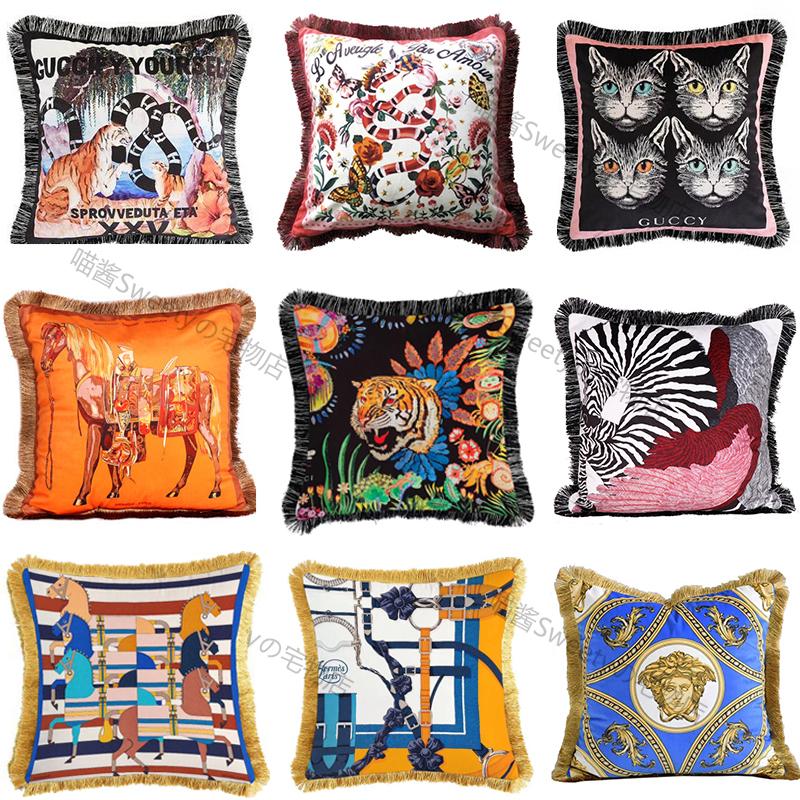 

Cushion/Decorative Pillow Luxury Velvet Tassel Cushion Cover Soft Tiger Leopard Sofa Model Room Low-key High QualityCushion/Decorative, Gold-b