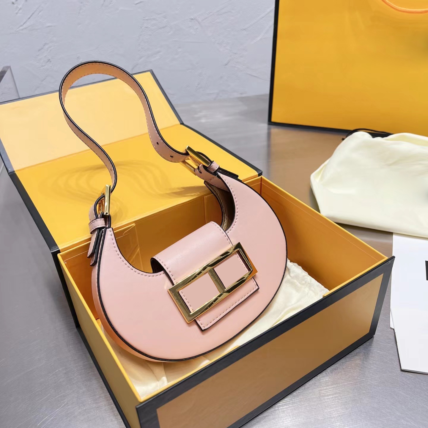 

designers bags women classic fashion shoulder bag designer leather handbag womens waller versatile leisure underarm handbags 5 colors style very nice, White