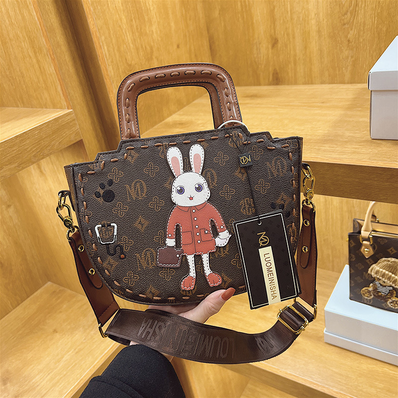 

Wholesale factory ladies leather shoulder bag high-quality printed fashion handbag cute cartoon backpacks classic old color retro handbags (with labels), Coffee-bear-6012
