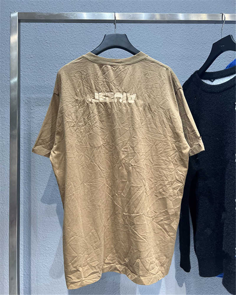 

Men's T-Shirts Correct 22ss summer new reverse alphabet printed split and wrinkled couple short sleeve T-shirt ins tide brand, Khaki
