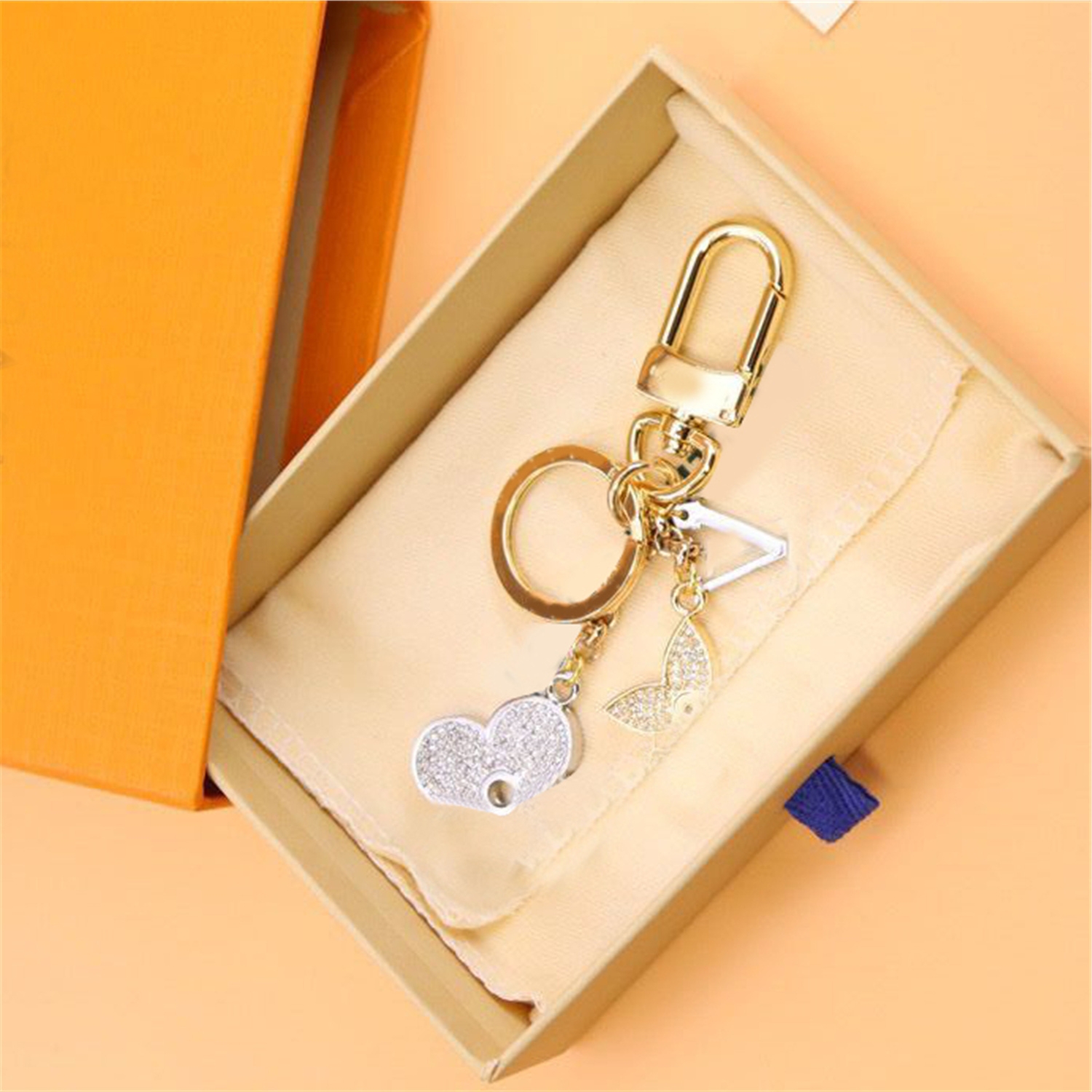 

High Qualtiy Brand Keychain Designer Keychains Fashion Purse Pendant Car Chain Buckle Charm Bag Keyring Trinket Gifts Accessories With Box