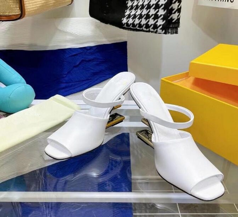 

New Luxury High Heels Sandals Dress Shoes Women First Slippers Silver Nappa Leather Sandal Diagonal F-shaped Solid Heel Slides Summer Beach Slipppe