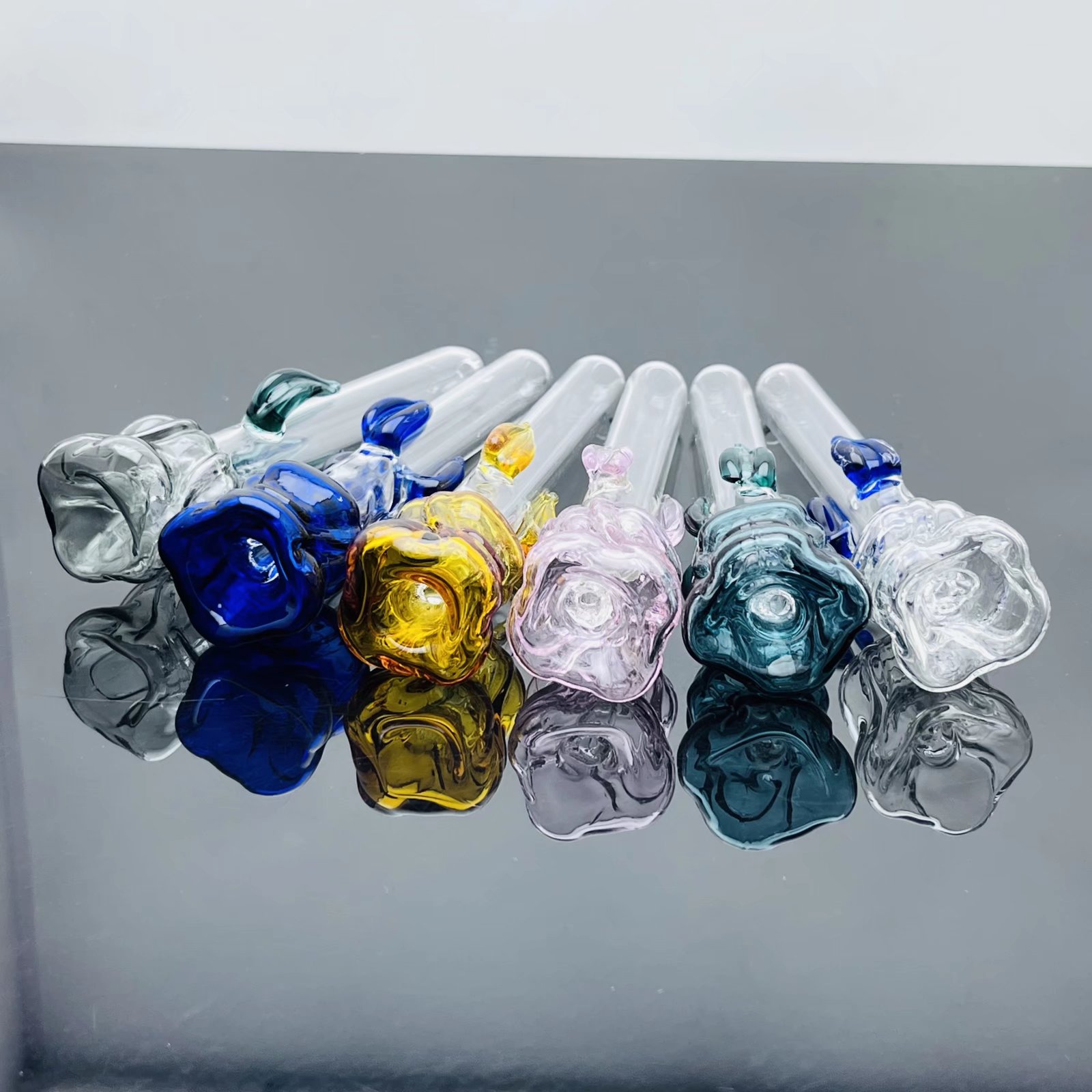 

Glass Pipes Smoking Manufacture Hand-blown hookah Thickened colored rose glass pipe
