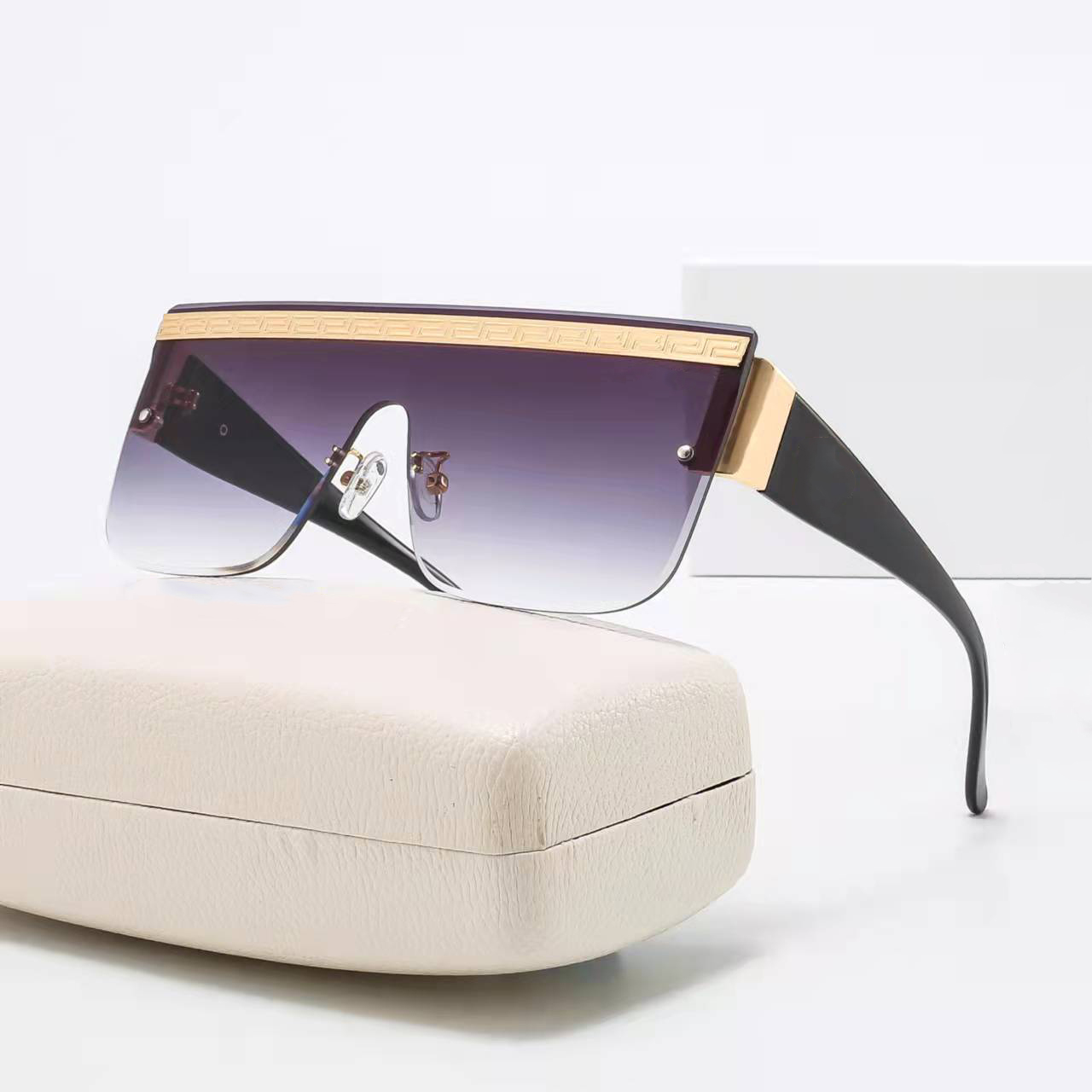 

Luxury Designer Sunglasses Men Eyeglasses Outdoor Shades Fashion Classic Lady Sun glasses Mirrors for Women