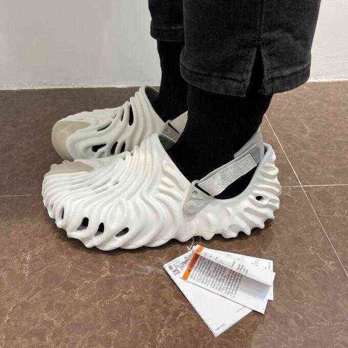 

2022 Classcial Sandals Pollex Clogs Salehe Bembury Stratus Crocodile Cucumber Menemsha Urchin Shoes Women Men Summer Slides For Brand Designers